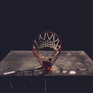 九游游戏-独立队中场组织能力提升，独立综队